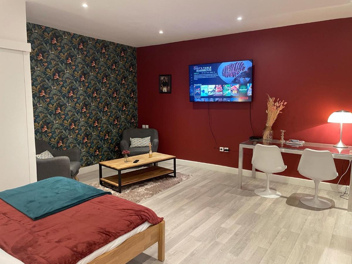 Apartamento Le Relais Du Petit Lion Blois Exterior foto